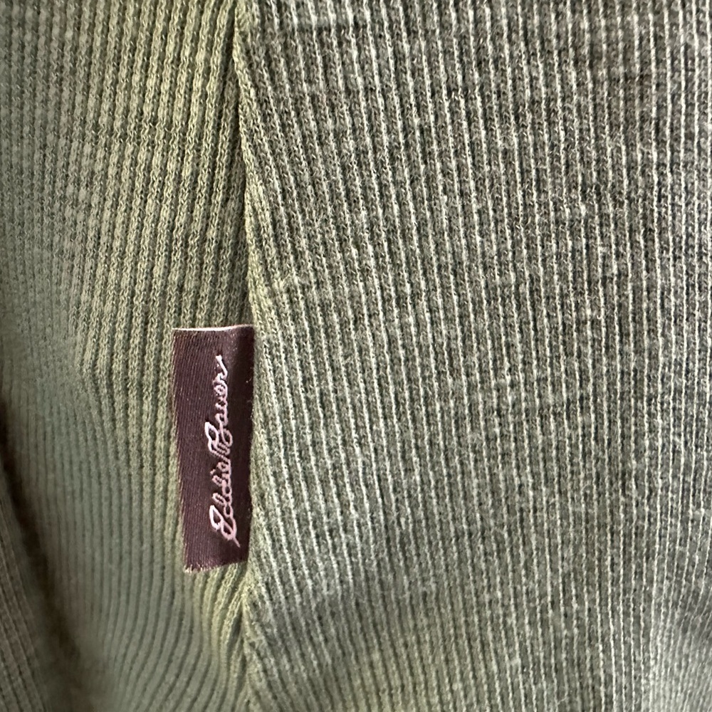 NWT Eddie Bauer Green Henley Top - Size Small - Picture 6 of 8